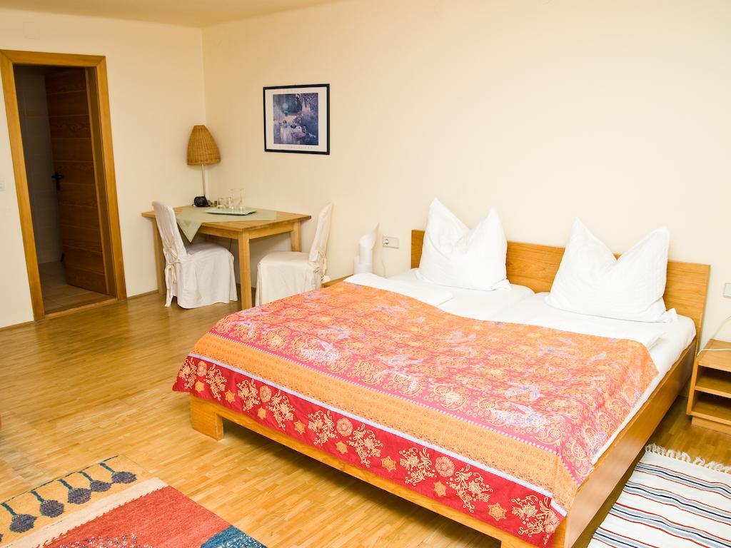 Pension Popotnik Villach Szoba fotó