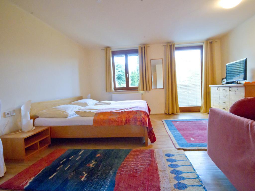 Pension Popotnik Villach Szoba fotó